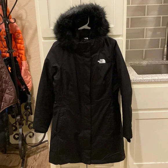 The North Face Jacket - Picture 1 of 15